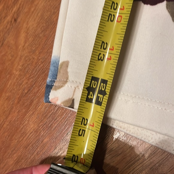 EUC Gilli floral skirt - Picture 4 of 9